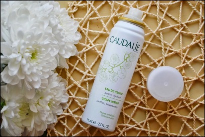 jeans and roses blog caudalie grape water review 02